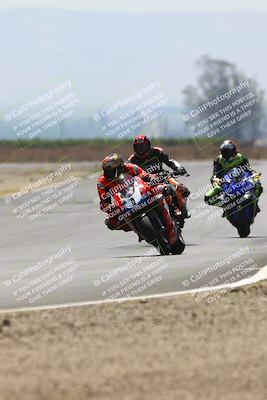 media/Jun-07-2025-TrackDaz (Sat) [[4413525952]]/B Group/220pm (Turn 9)/